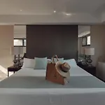 La Isla Y El Mar, Boutique