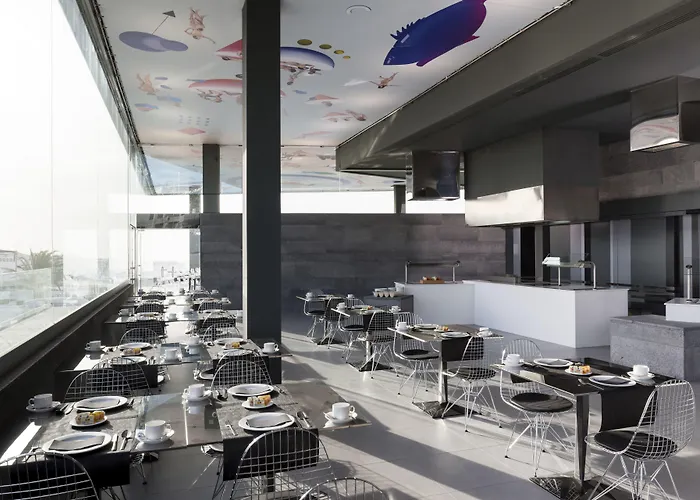 لا إيسلا أي إل مار البوتيكي بويرتو ذيل كارمين