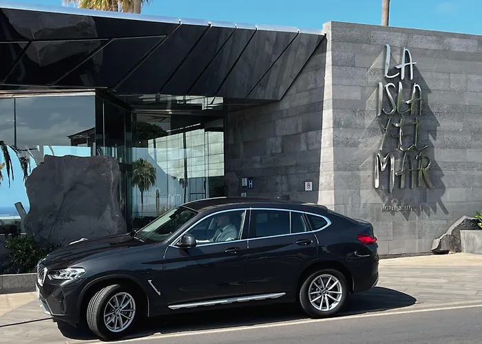 لا إيسلا أي إل مار البوتيكي