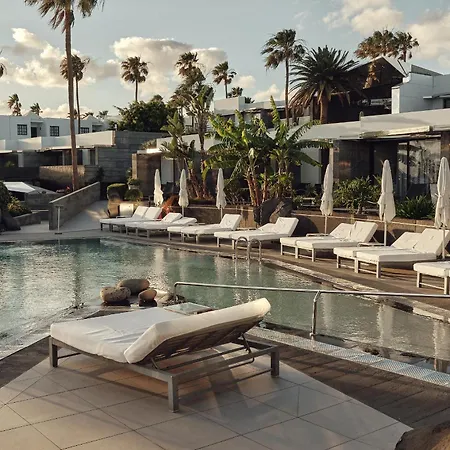 ラ イスラ イ エル マール ブティック ホテル プエルト・デル・カルメン