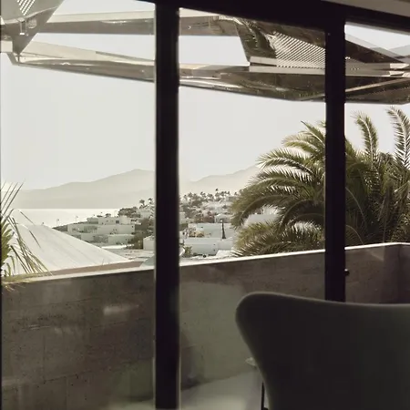 ラ イスラ イ エル マール ブティック ホテル