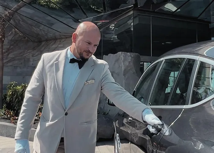 لا إيسلا أي إل مار البوتيكي فندق 5*